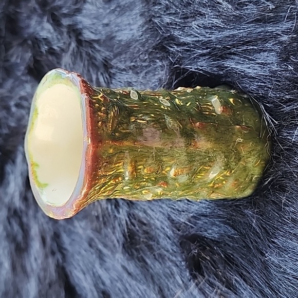 HANDMADE POTTERY VASE. - Picture 4 of 6